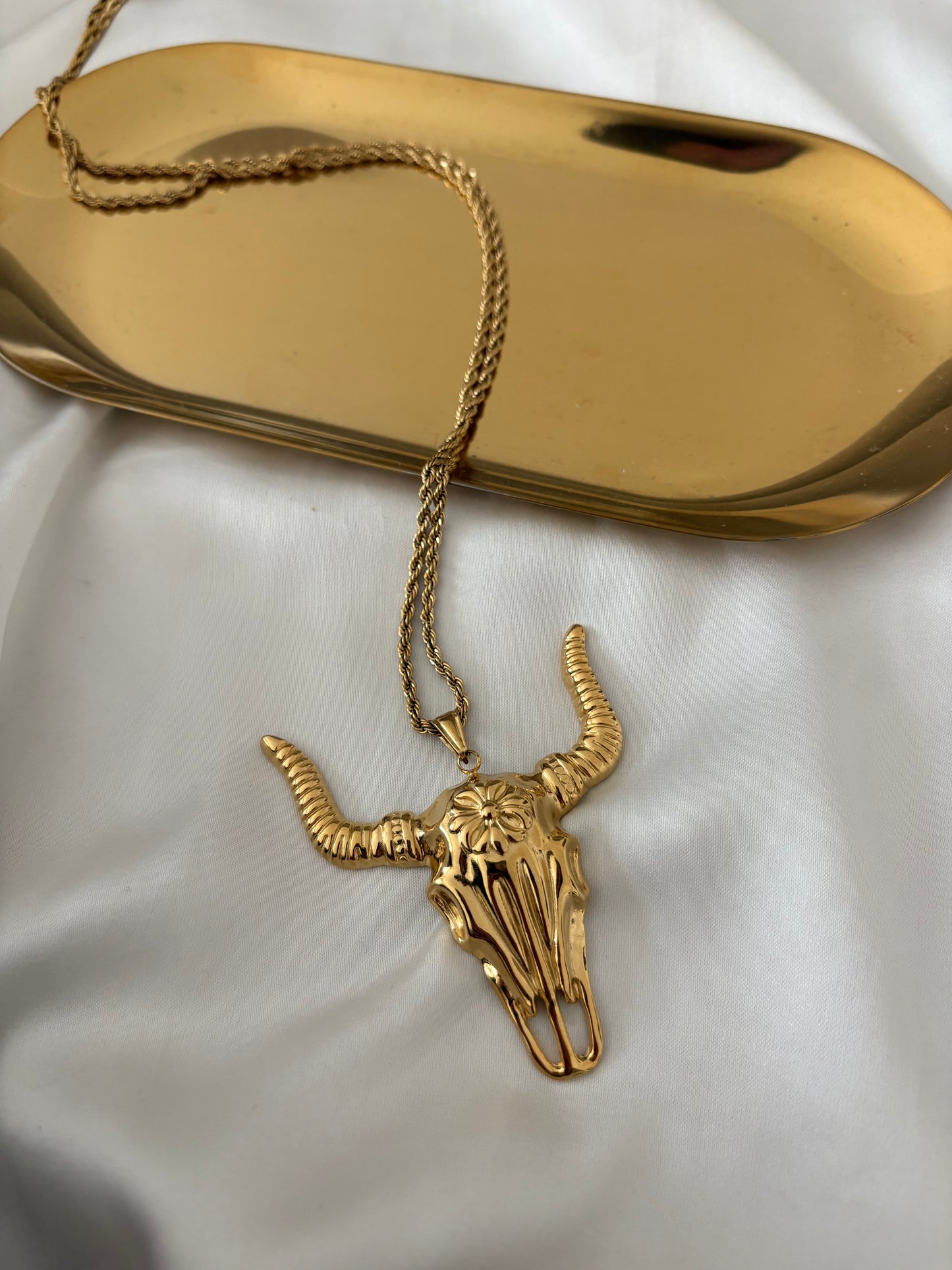 Collana Bull Skull